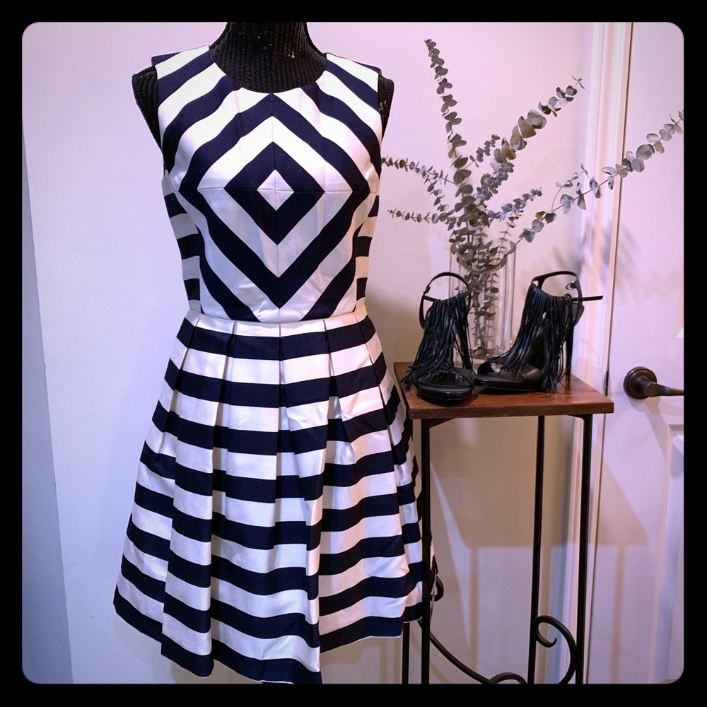 Symmetrical Striped Fancy Dress